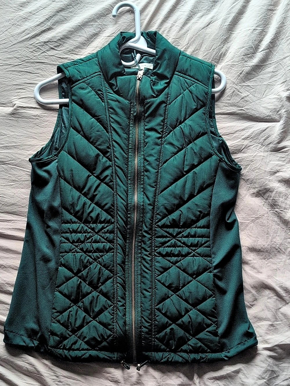 Maurices Quilted Vest in Green Size Medium Like New